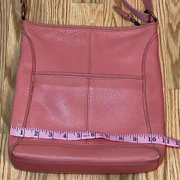 The Sak Pink Lucia Leather Bag, crossbody purse - Picture 10 of 11